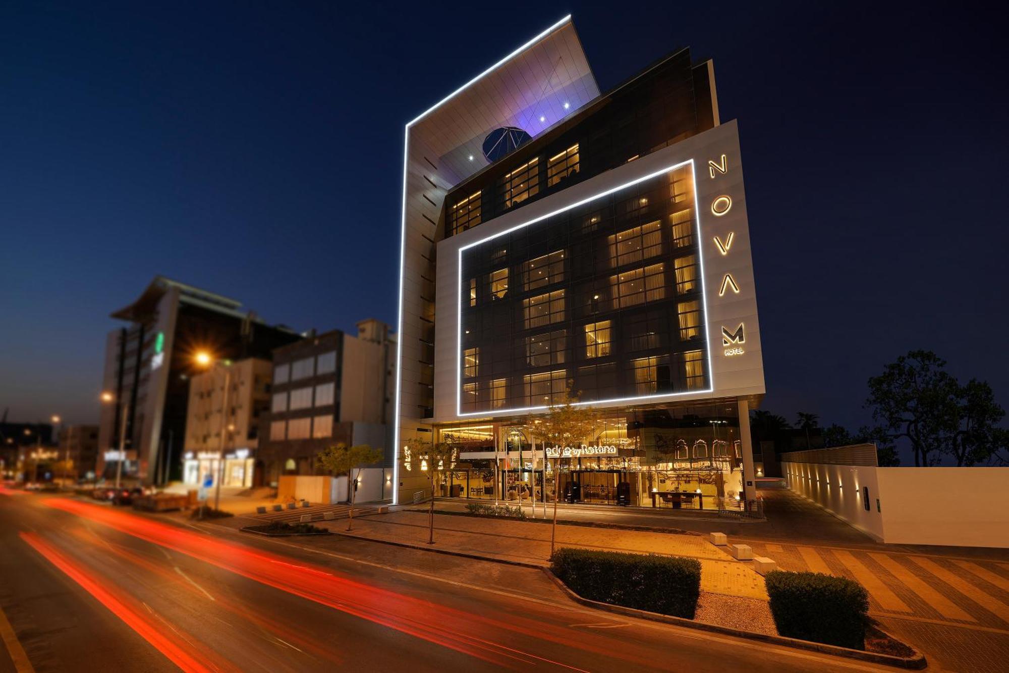 Nova M Hotel, Edge By Rotana Riyadh Exteriör bild